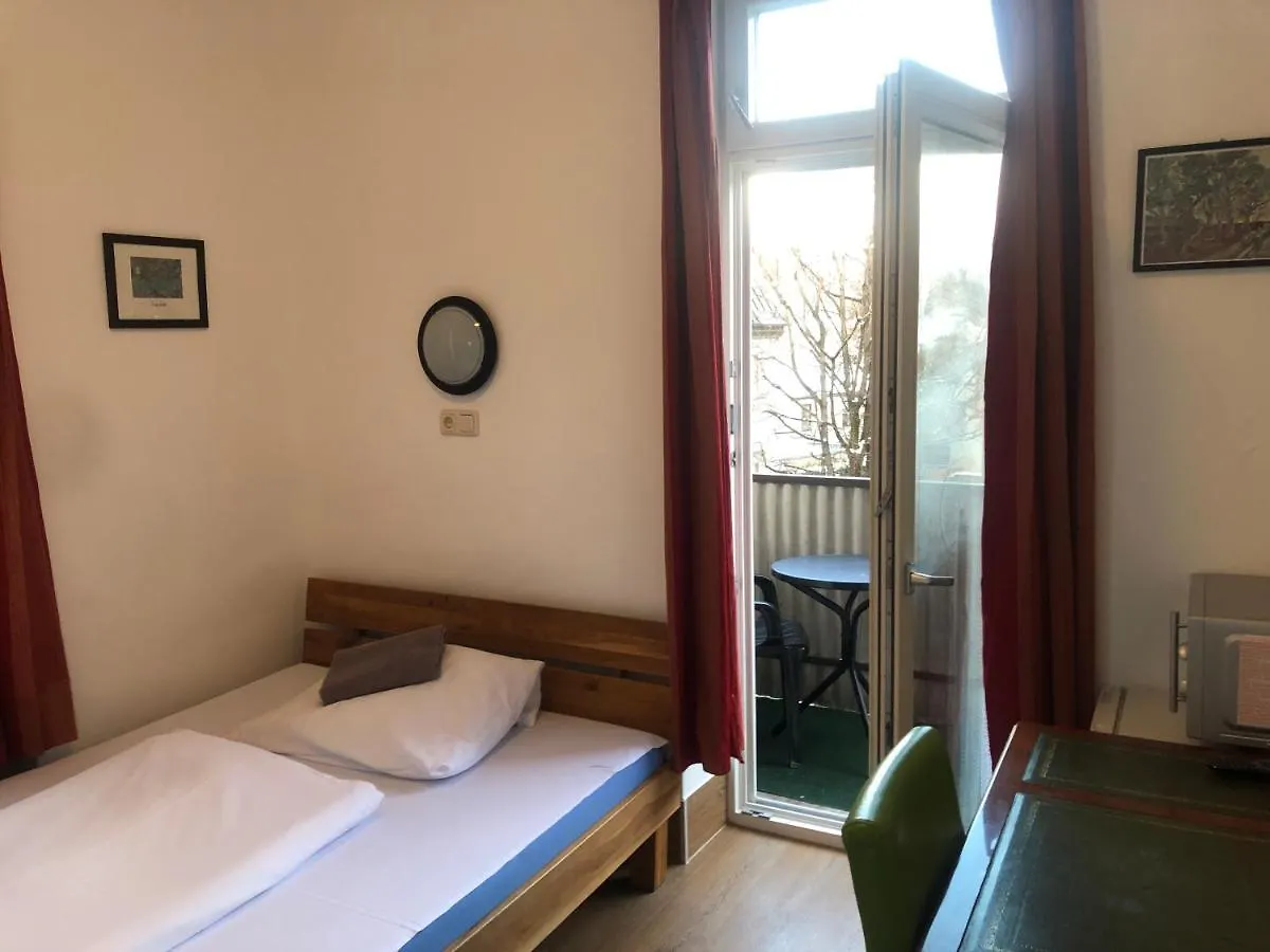 Hotel Pension Schmellergarten München Gasthof