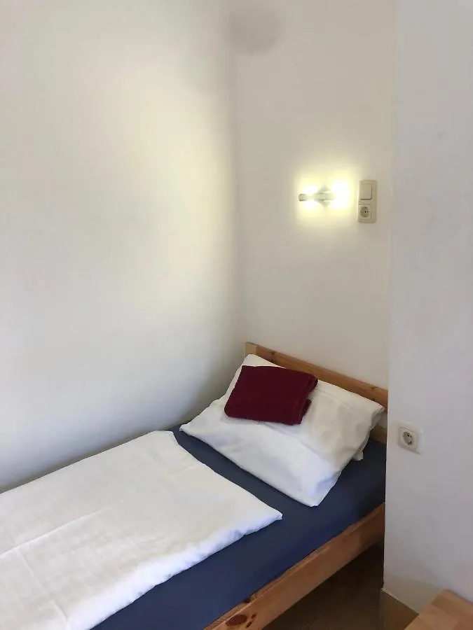 Hotel Pension Schmellergarten München