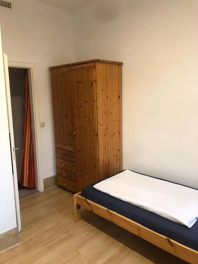 Hotel Pension Schmellergarten München