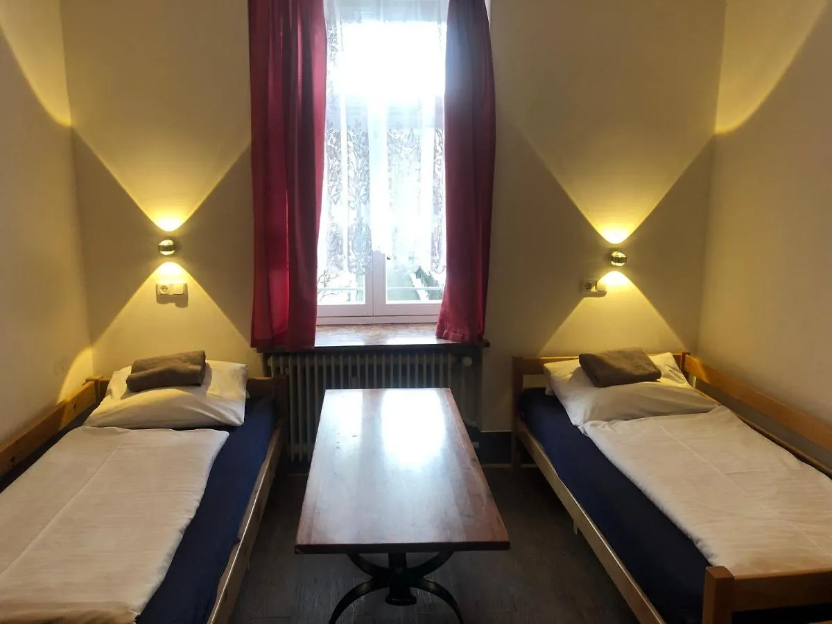 Gasthof Hotel Pension Schmellergarten München