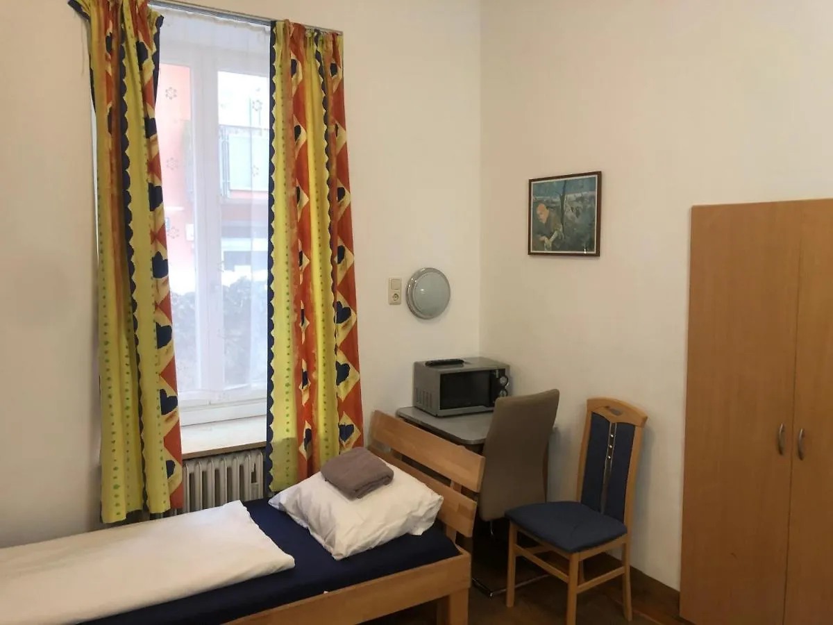 Hotel Pension Schmellergarten Munich 2*,  Germany